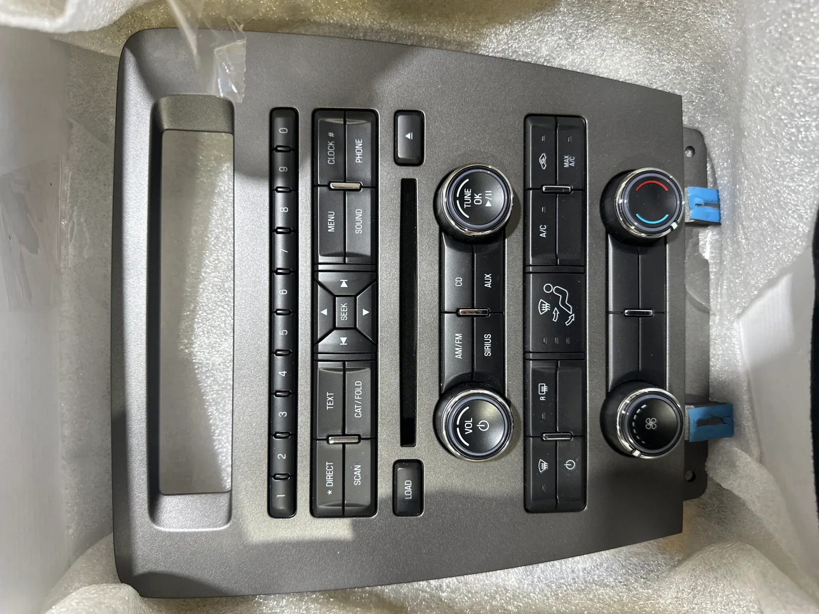 3_OE radio and bezel.JPG